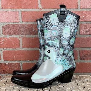 DAV Rubber Waterproof Peacock Printed Boots 9